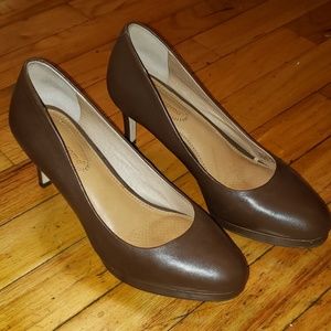 Corso como cognac brown heels
